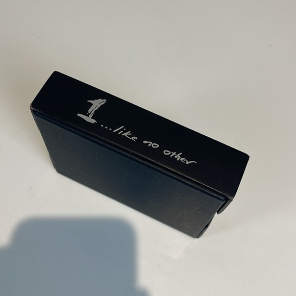 DUCHAMP 1 Like No Other Leather Carry All Wall - RFID - Black (MSRP $65.00) NWT - Picture 5 of 7